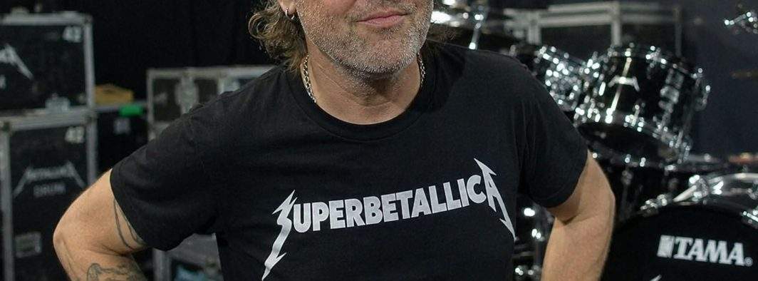 E oficial! Ca să poată cânta pe stadion în România, Metallica îşi schimbă numele în Superbetallica