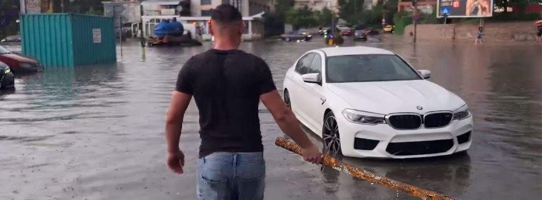 Mii de craioveni se plâng că le-au ruginit săbiile din cauza inundațiilor constante din oraș