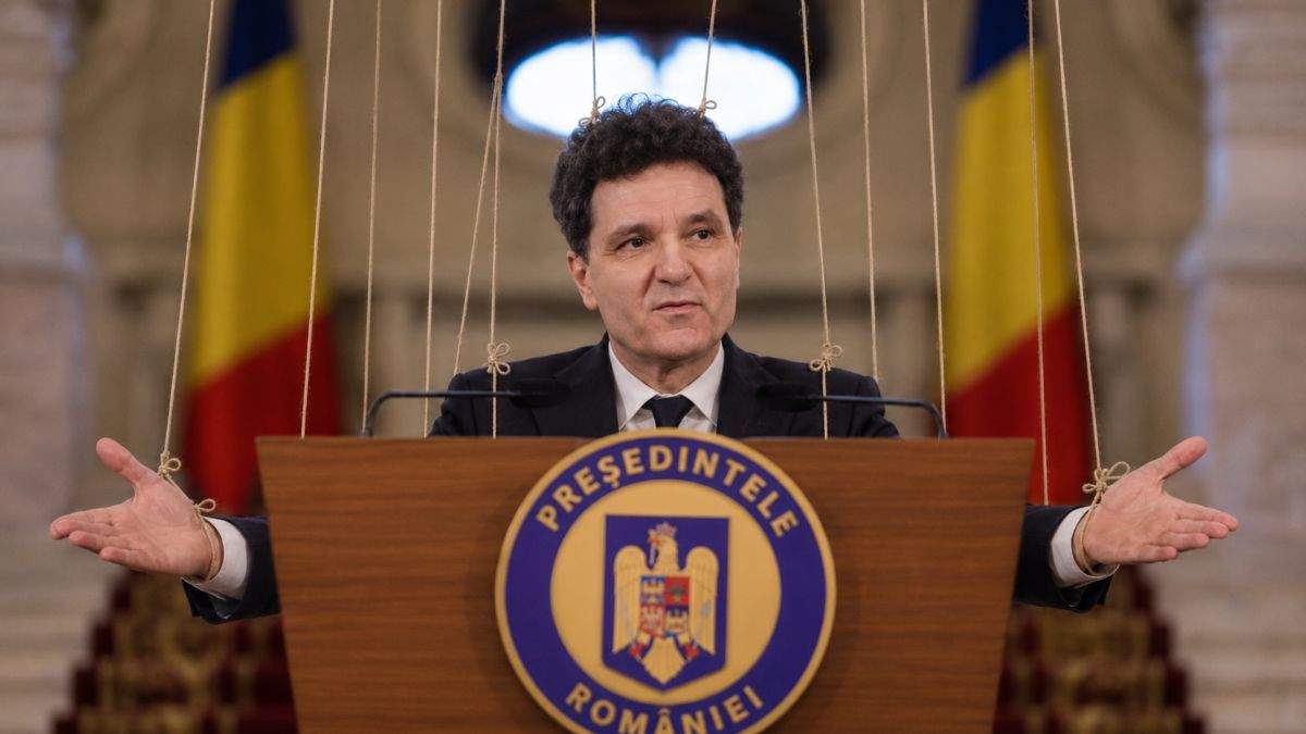 Exclusiv! Am aflat cu ce îl au la mână serviciile pe Nicușor: nu și-a făcut o temă în clasa XI-a