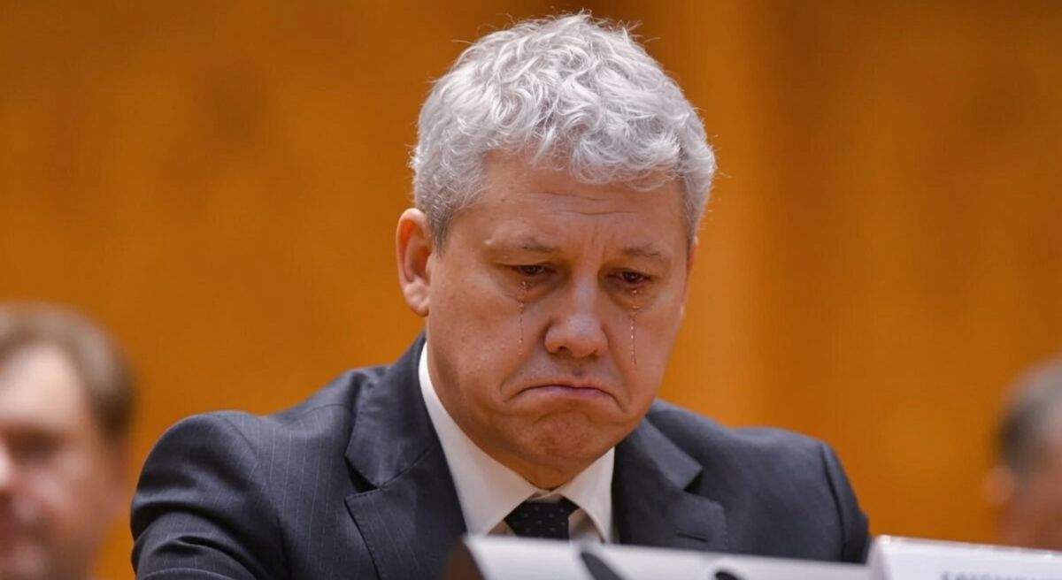 Breaking! SRI nu i-a aprobat lui Predoiu demisia din conducerea PNL