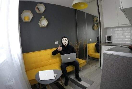 S-a aranjat pe viaţă! Hackerul care a spart Cadastrul şi-a trecut în proprietate o garsonieră la Cluj