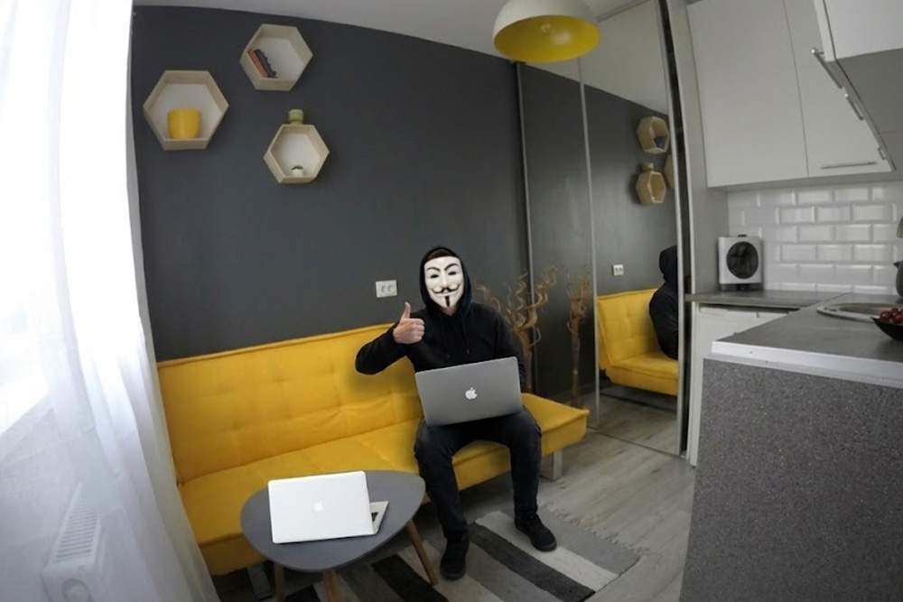 S-a aranjat pe viaţă! Hackerul care a spart Cadastrul şi-a trecut în proprietate o garsonieră la Cluj