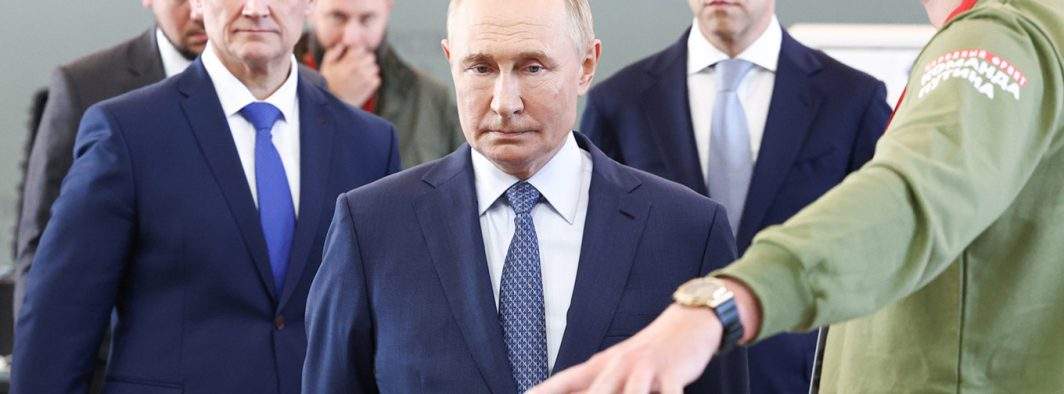 Foametea se intensifică în Rusia: Putin trimite dronele în România să fure o găină