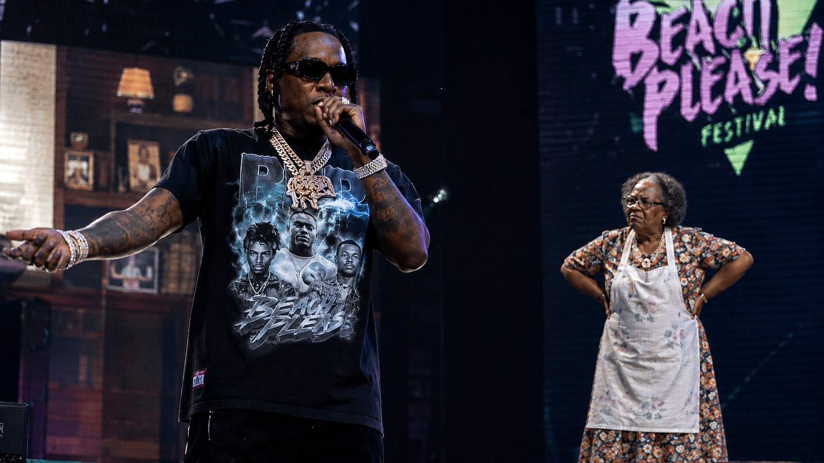 De când Wiz Khalifa a fumat pe scenă, rapperii americani au voie la Beach Please doar cu părinţii