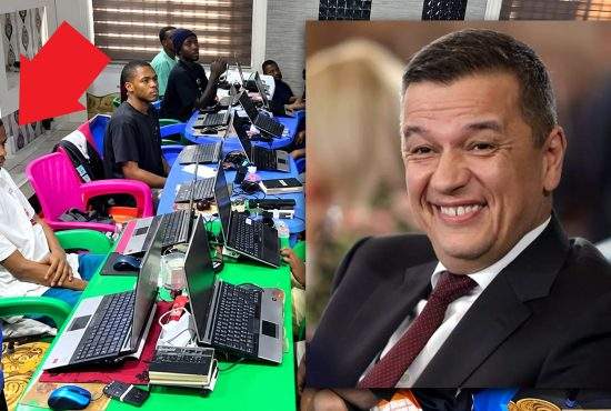 Un escroc nigerian e noul proprietar al României după ce l-a păcălit pe Grindeanu că se ştie cu Trump