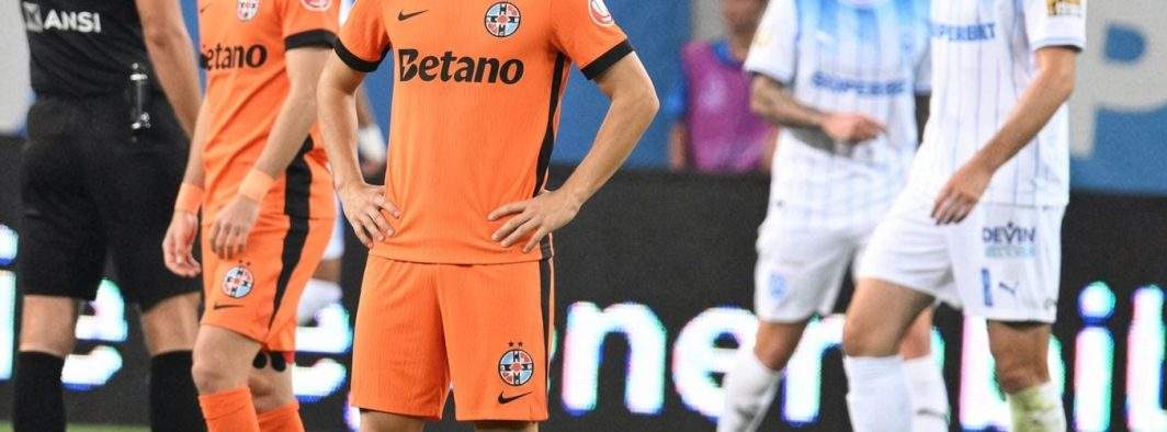 Jucătorii FCSB, ușurați că au pierdut cu 5-0 și nu cu 4-0: „Am scăpat de bancul cu patrula!”