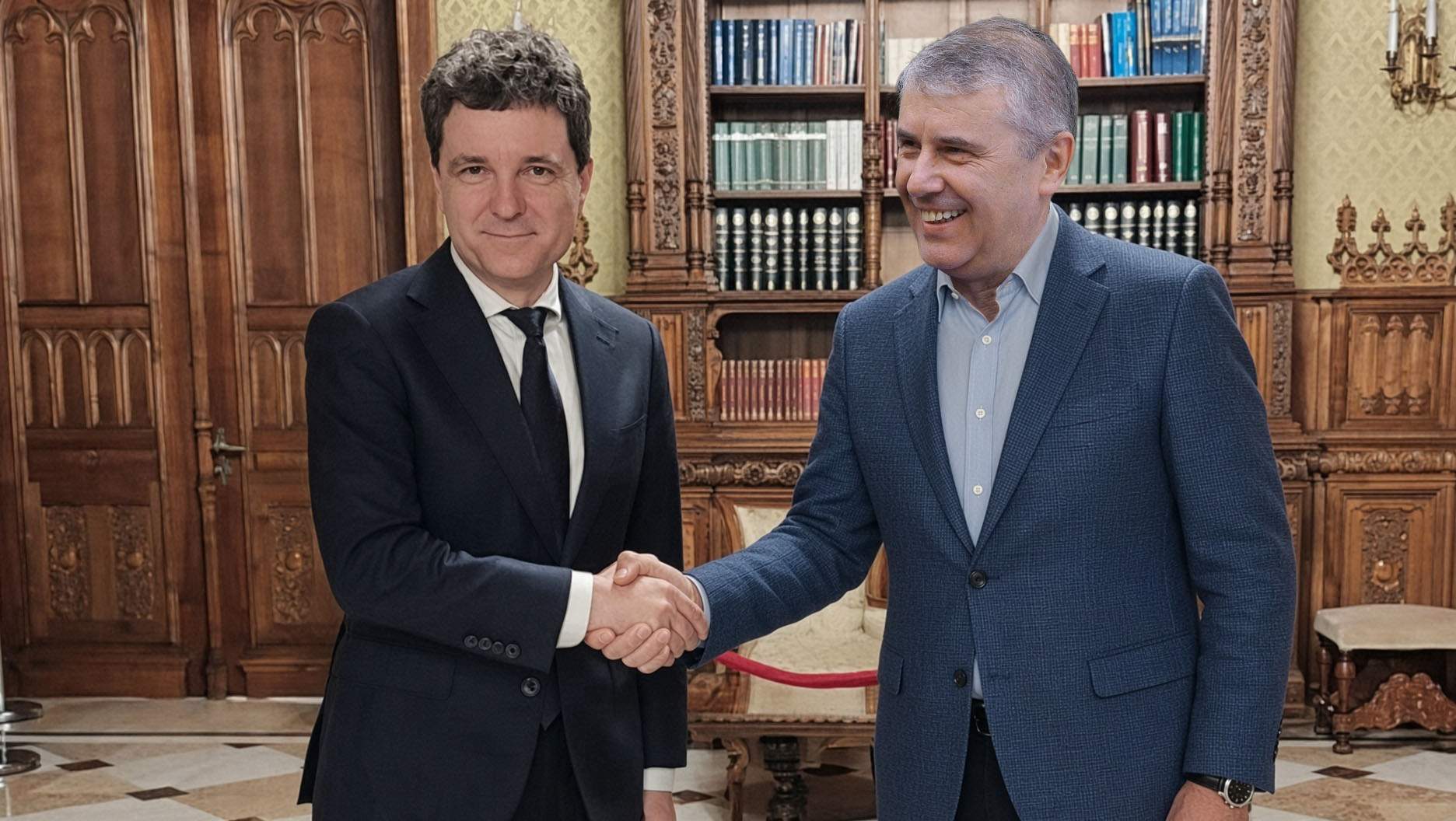 Nicușor a găsit soluția! Îl va propune premier pe Pahonțu, că pe ăla sigur îl susțin toate partidele