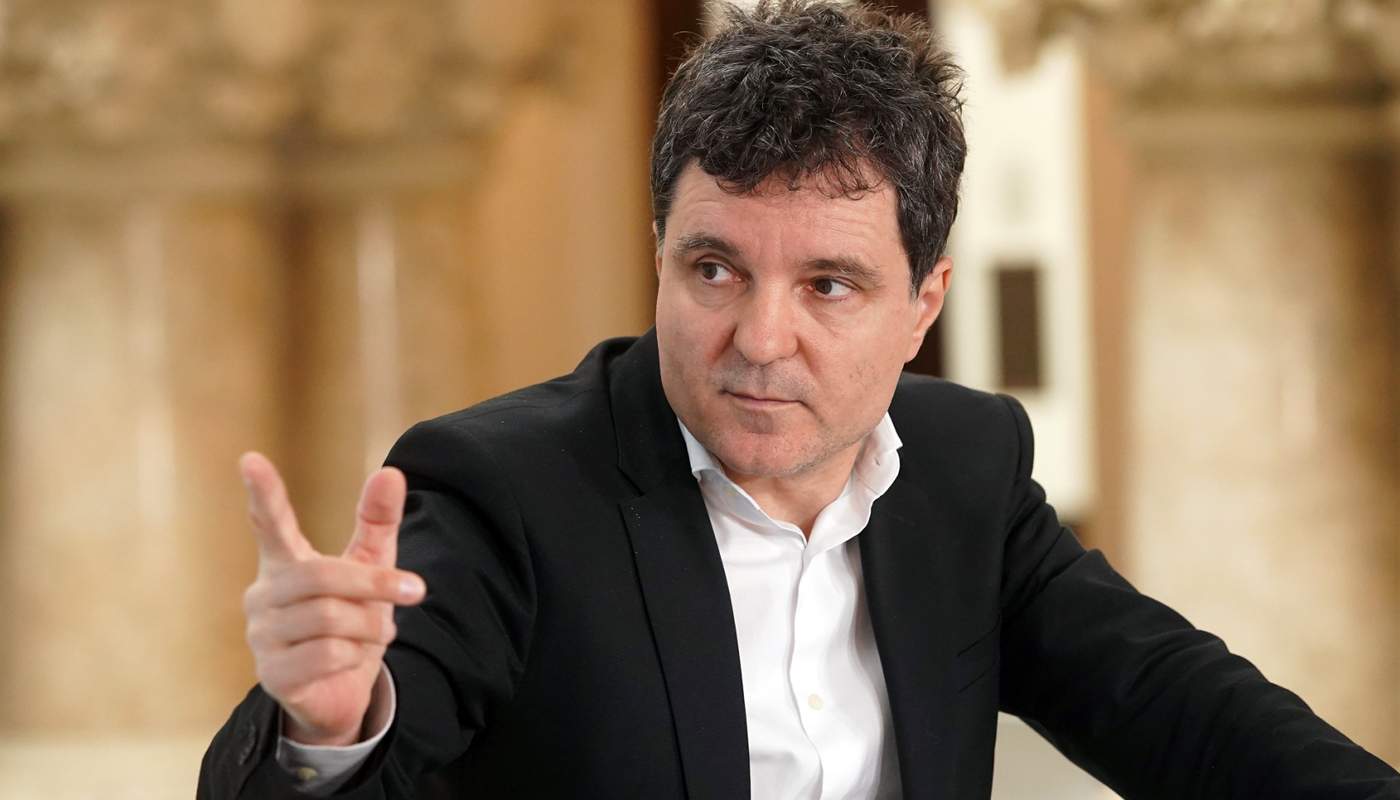 Breaking: Nicuşor Dan anunţă că peste o lună se întoarce urgent din Cehia să găsească o soluţie